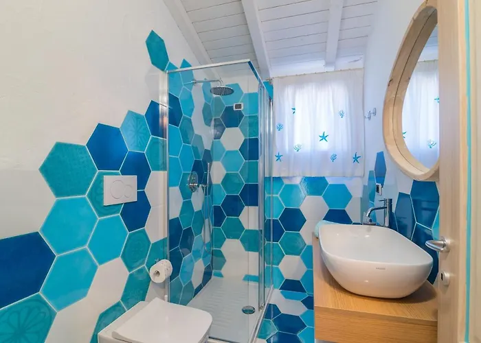 Celeste House With Pool - Happy