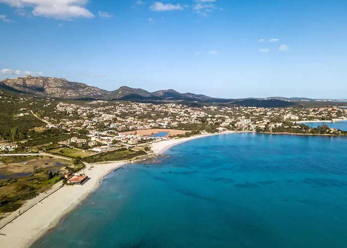 Будинок відпочинку Celeste House With Pool - Happy Ольбія