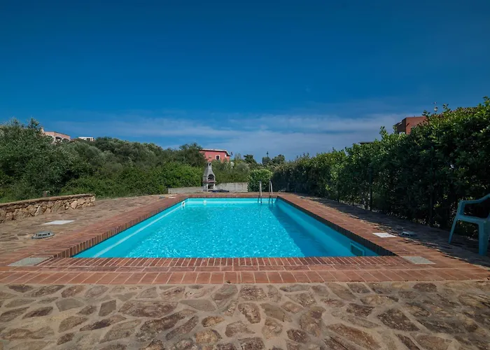 Celeste House With Pool - Happy Будинок відпочинку Ольбія